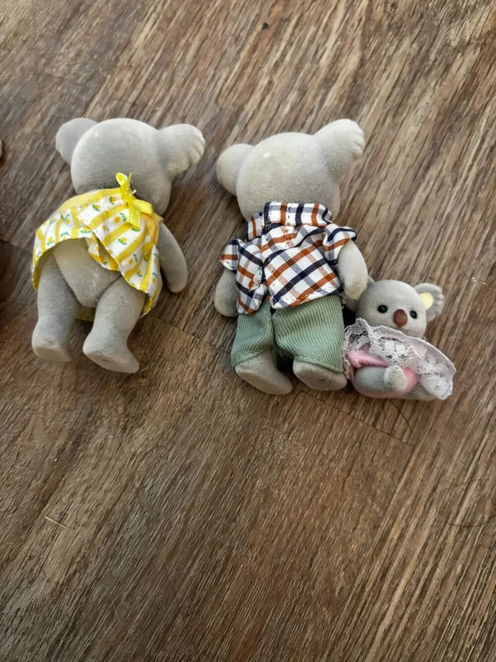 Lot 6 Sylvanian Families Calico Critters Koala w/baby twins